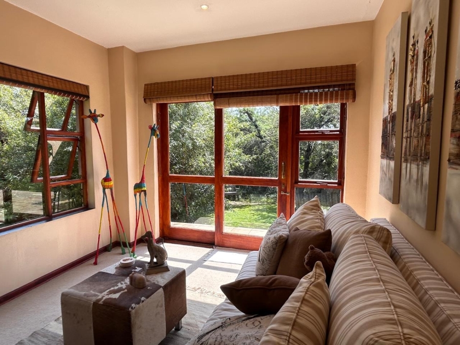 5 Bedroom Property for Sale in Boschenvaal River Front Lodges Free State